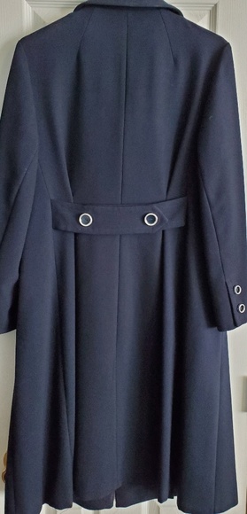 Town & Country Navy Coat women's - Picture 2 of 5